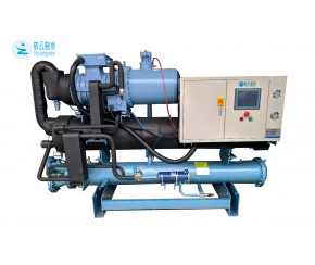 水冷螺桿冷水機（單機頭）